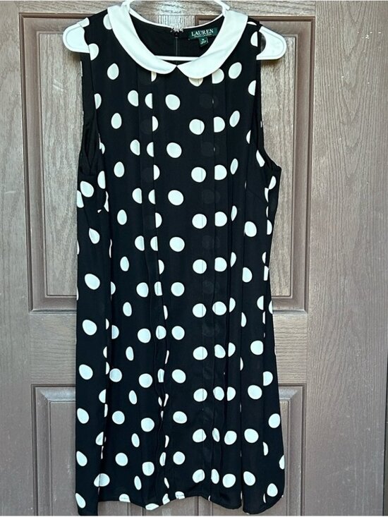 Dresses & Skirts - Black and White Polka Dot Sleeveless Dress